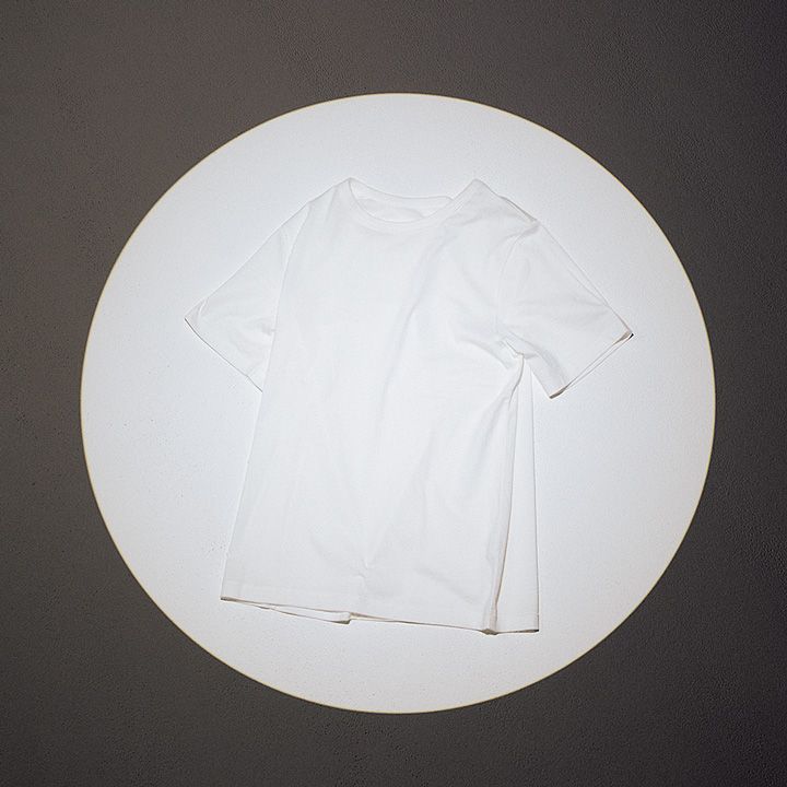 ¥2750から全60色？ いま話題のTシャツ、全部ここにあった！