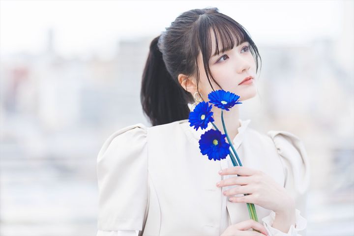 アニメ『きみが死ぬまで恋をしたい』ED主題歌「エテルネル」を歌うsajou no hana width=