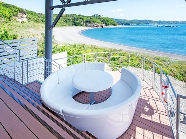 【和歌山県白浜町】一棟貸しヴィラ「private villa kai -KUMANO-」誕生！ビーチ直結プライベートテラスも