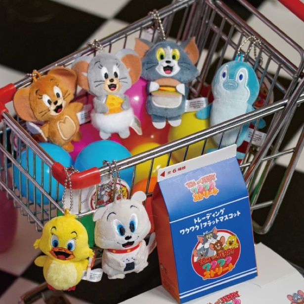 フラットマスコット(各1650円) TOM AND JERRY and all related characters and elements (C) & (TM) Turner Entertainment Co. (s26)