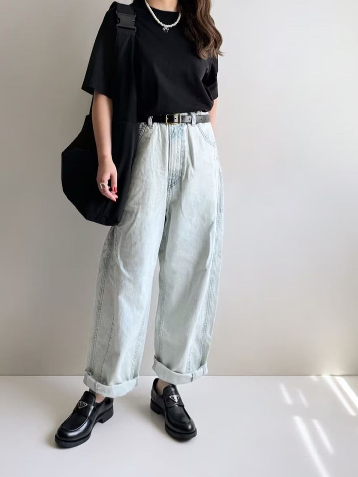 袖が長めなところが大人っぽく着られるポイント 出典：WEAR