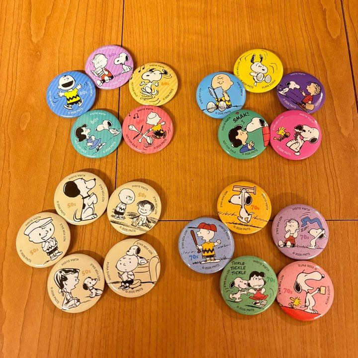 くら寿司×PEANUTS 缶バッジ