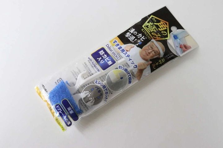 ダイソーの角の極み すきま用スティック 防カビ剤入り