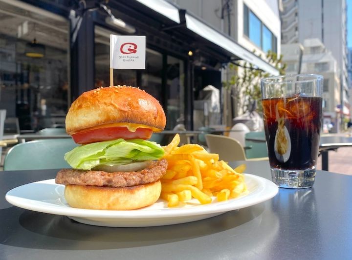 「グッドモーニングバーガー プレート」1600円（モーニング価格）
