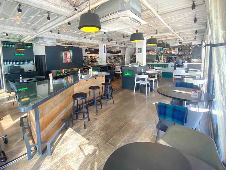 「GOOD MORNING CAFE&GRILL 虎ノ門」店内