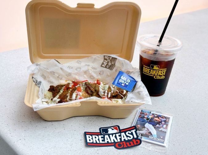 MLB Breakfast Club ケイジャンチキンオーバーライス