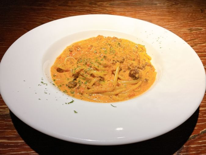 胡座イタリアン ミートソース