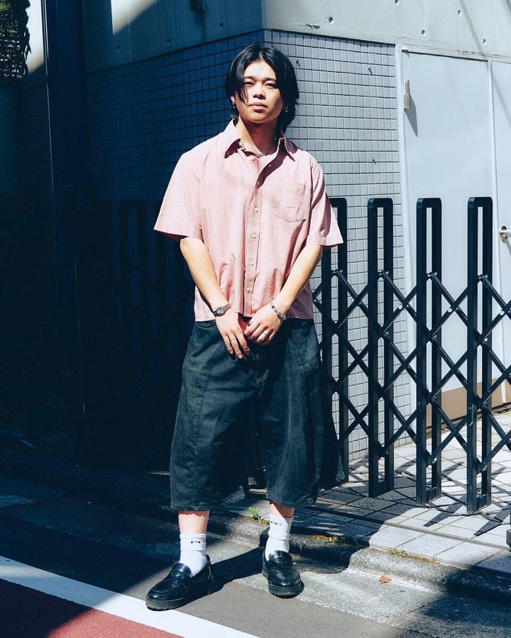 【20代スナップ＠下北沢】全身リメイクのアイテムで“丈感”を意識