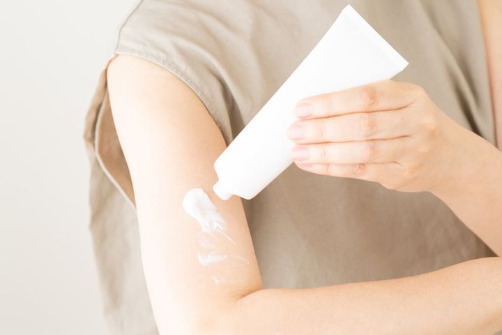 夏に日焼け止めを使用する際の注意点は？（画像はイメージ）