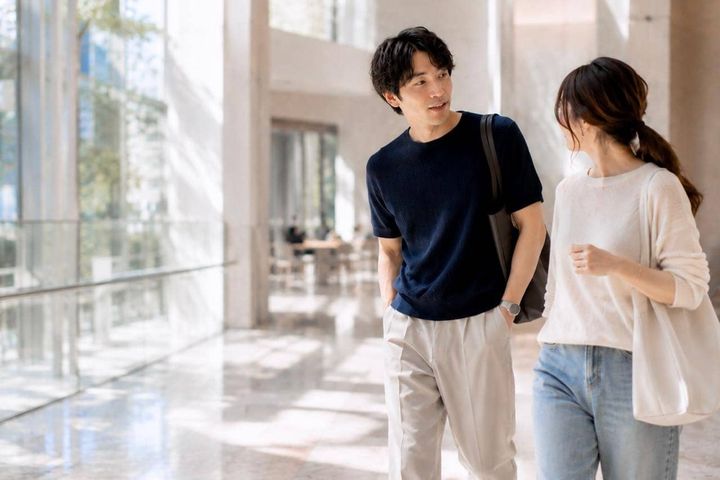 真っ先に報告してくるのはなぜ？男性が好きな人にしか見せない行動