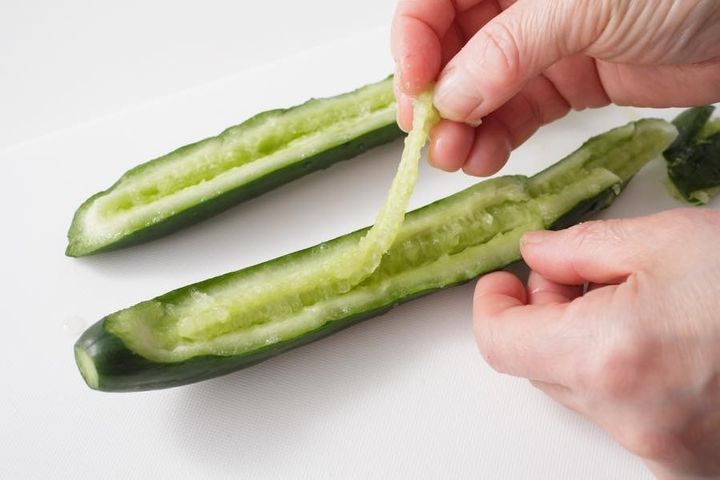 ちくわとたたききゅうりのしょうが炒め