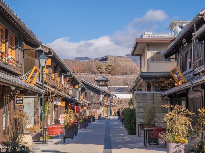 All About ニュース編集部が全国250人を対象に実施した「市に関するアンケート」の調査結果から、山梨県の市で「名前がかっこいい」と思う市ランキングを発表！ 2位「甲府市」を抑えた1位は？
