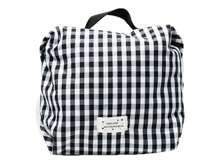 ZARA KIDSのチェック柄ポーチ