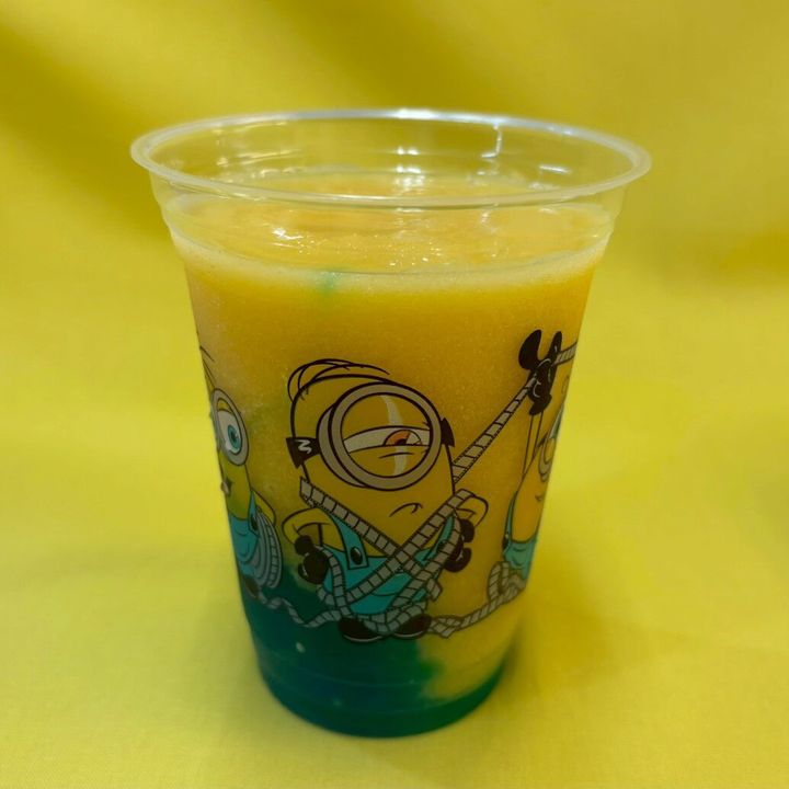 ミニオンズ 南国フルーツと⻘りんごゼリーのいたずらスムージー