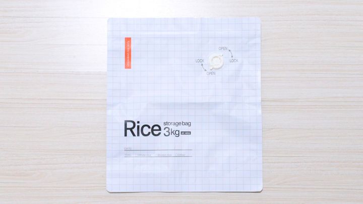 100均のお米保存袋がすごくいい！冷蔵庫で保存できて口コミでも人気◎