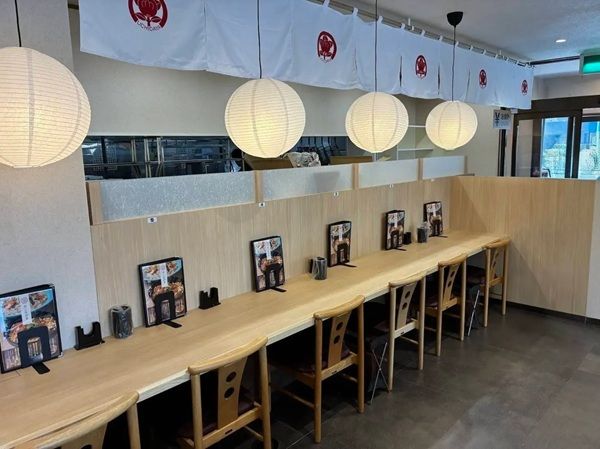 【大分県中津市】「博多うどん うちだ屋 中津店」がリニューアルオープン！座席構成を見直し