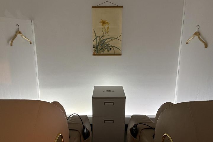 旅先で横に慣れるだけでもありがたいもの。居眠りしてしまう人も多いのだとか。