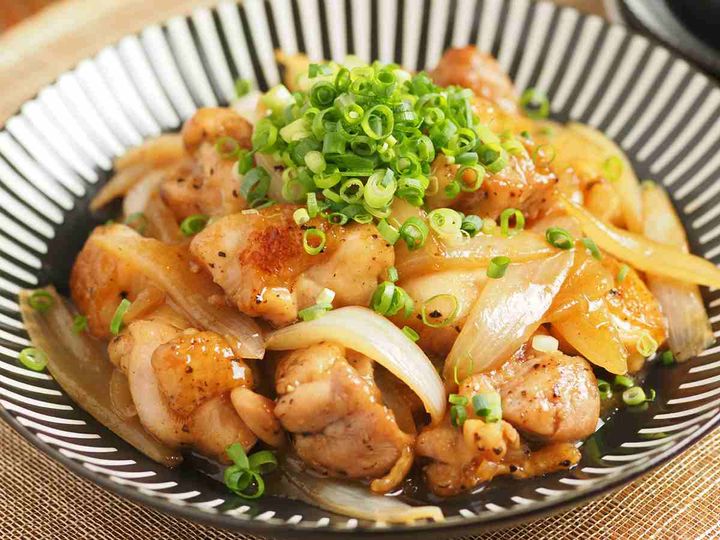 鶏もも肉と玉ねぎの甘酢炒め