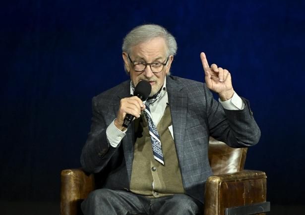スタジオの経営陣に物申したスティーヴン・スピルバーグ監督 David Becker/Getty Images for CinemaCon