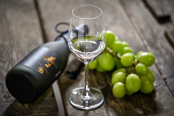 【愛知県愛西市】酒米「山田錦」と食用米「にこまる」で醸した純米大吟醸のセットを公式サイトで販売