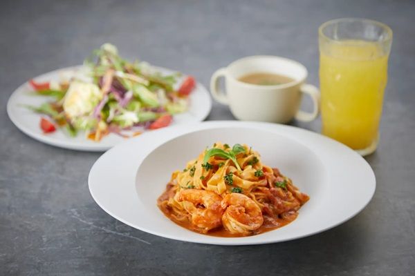 【大阪府堺市】「81FACTORY＆CAFE」は、雨の日でも家族で楽しめる！キッズスペースやカフェも用意