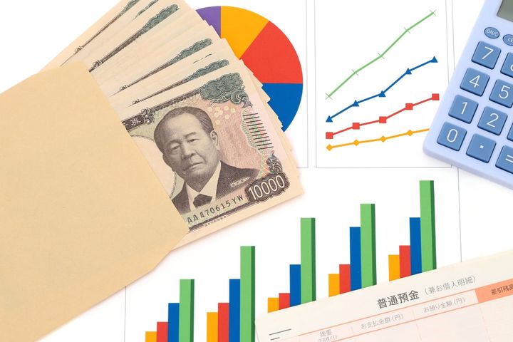 支給されたボーナスを新NISAに一括投資するメリット、デメリットは？ （画像はイメージ）