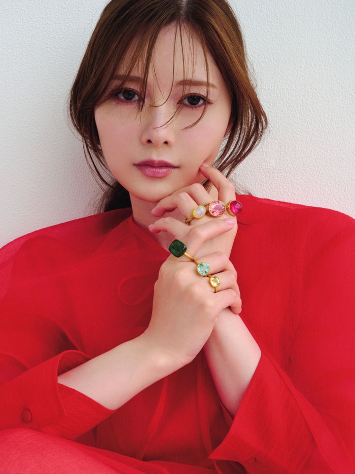 Mai Shiraishi InRed Cover 20260809