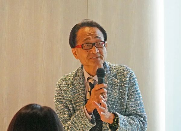 クックデリが、「粥プラス 肉みそ」の発表＆試食会を実施！高齢者施設向け商品