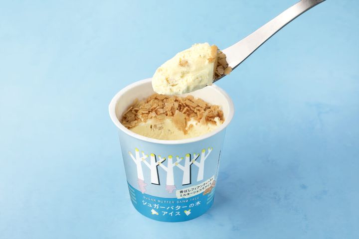 シュガーバターの木アイス スプーンですくったイメージ1