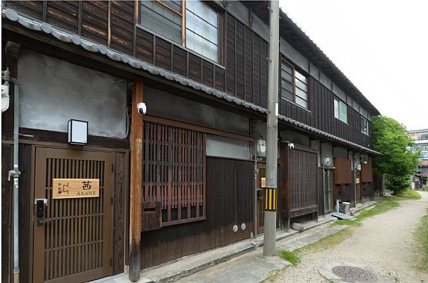 【大阪府大阪市】豊崎エリアの一棟貸切宿「DEN 梅田 豊崎長屋 吉田邸」で長屋文化の情緒に触れる滞在体験を