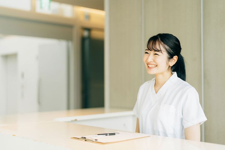 生活習慣の改善だけでは解決しない場合、専門の医療機関に頼ることも賢明な判断