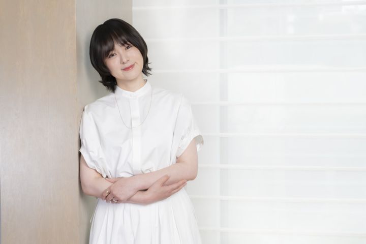 貫地谷しほり クランクイン！ 写真：五十川満 width=