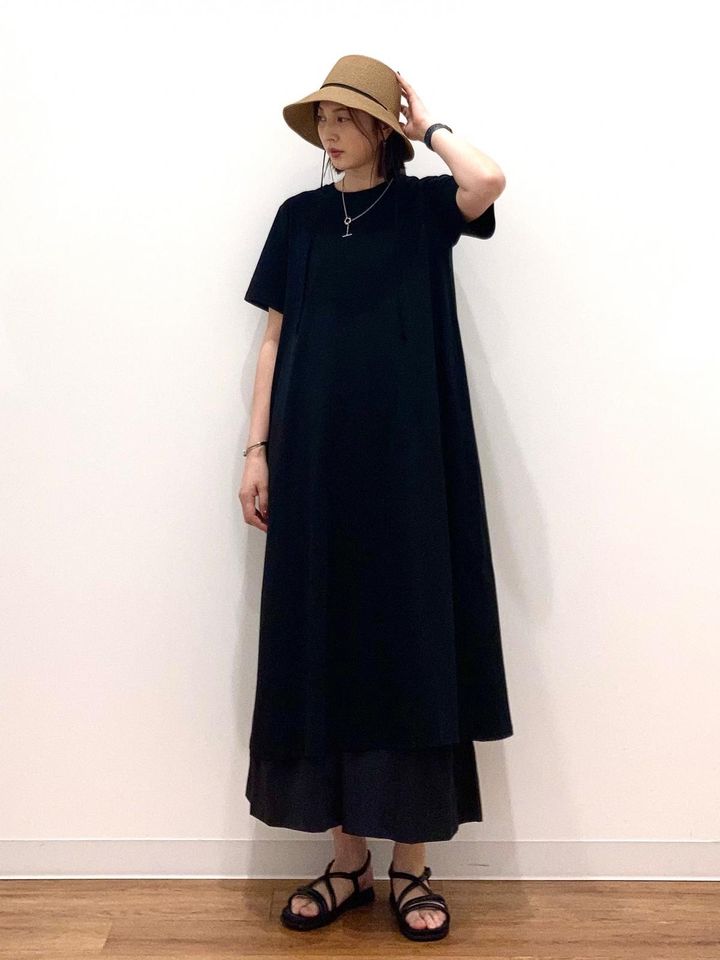 ナイロンキュロットを重ねて、足もともすっきり動きやすく 出典：StyleHInt