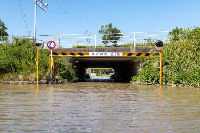 台風シーズン前に！【まさか我が家が…】台風・ゲリラ豪雨の浸水対策、見落としがちな備えとは