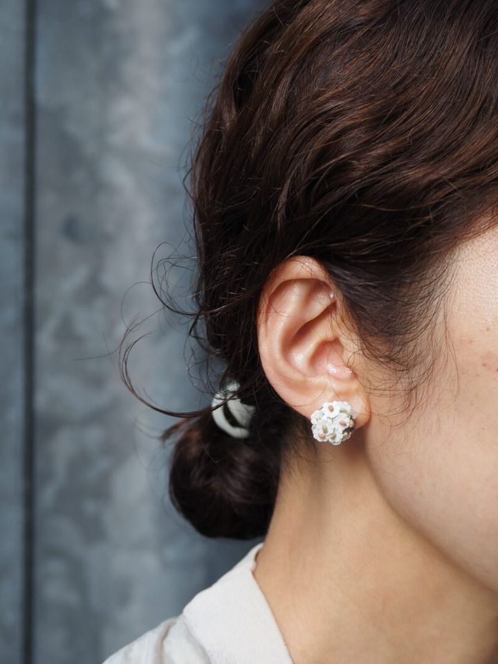 タマスのピアス