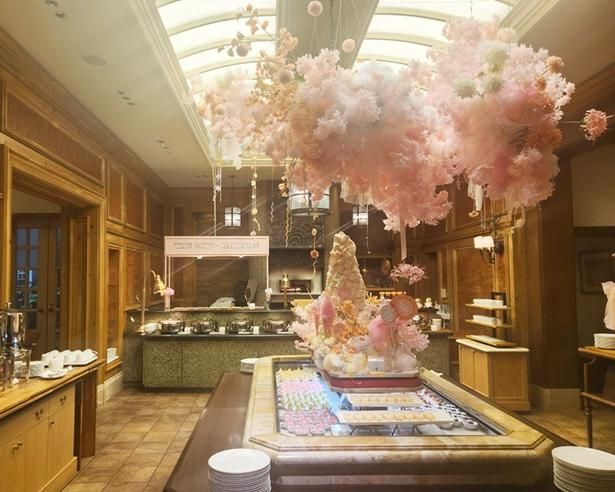 多幸感あふれる店内