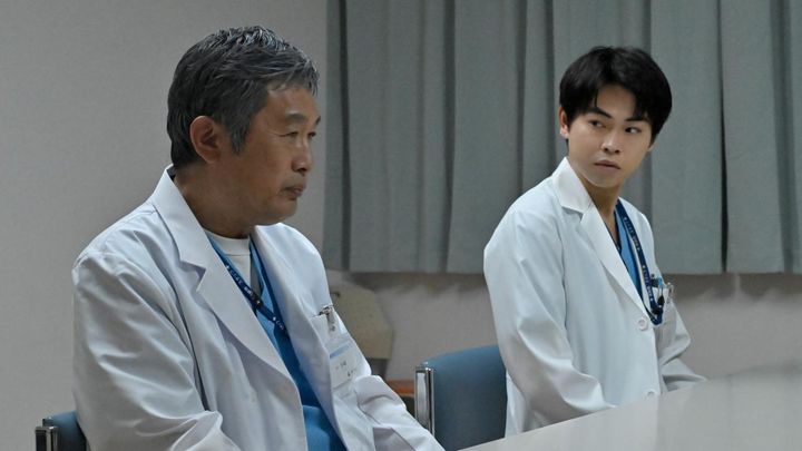 「勿忘草の咲く町で～安曇野診療記～」第3話より ©NHK
