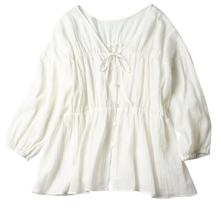 ブラウス¥4,990／グローバルワーク（アダストリア カスタマーサービス）