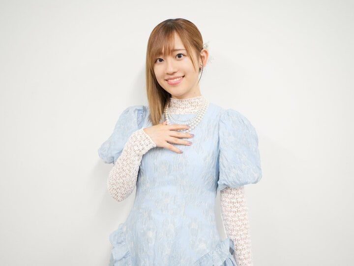 【写真・画像】声優・高橋李依が「生い立ちを感じてもらいたいキャラクター」として演じた、TVアニメ『無自覚聖女は今日も無意識に力を垂れ流す』のヒロイン 1枚目