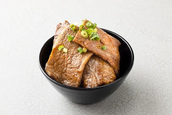 【東京都文京区】スーパーダイニング「リラッサ」で「レトログルメフェア」開催！懐かしの和洋中を堪能