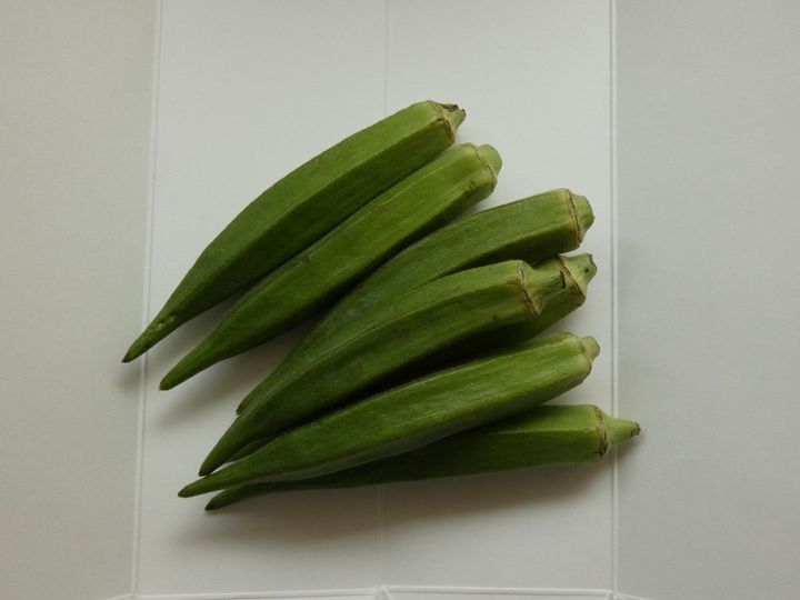 電子レンジでパパっと完成！「オクラのにんにくマヨ和え」