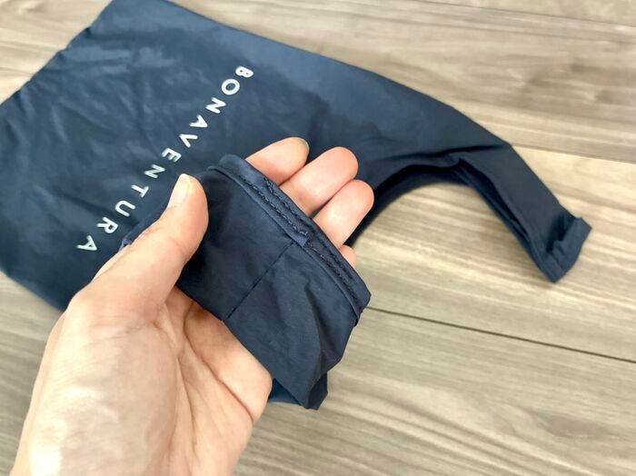 【40代・50代】ハイブランドのポーチ＆エコバッグを〈付録〉でゲット！ネイビー×シルバーの上品な組み合わせがステキすぎる♡