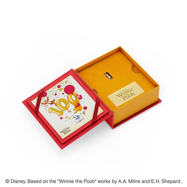 『Pooh’s Little Crown』 ミニスタチュー ケース