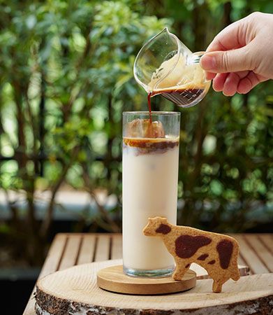 【東京都港区】BEYOND SWEETSがA2ミルク使用のクッキー缶を新発売！無料試飲会も開催