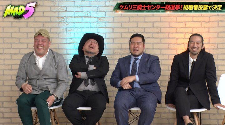 【写真・画像】「ガチ放送事故」生放送中に“フリーズ”しまくる人気芸人に衝撃の声「伝説の配信になるぞ」「おもろすぎる」 2枚目