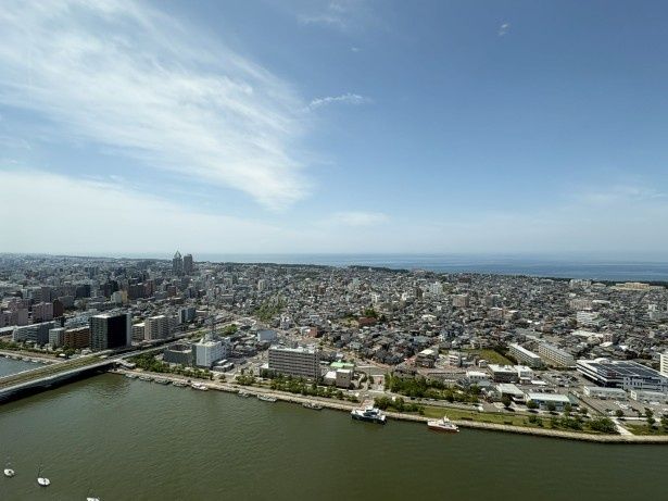 こちらは西側の景観だ 画像提供：ホテル日航新潟