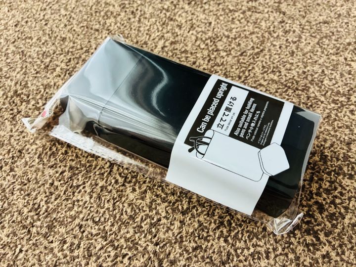 100均で買える「メガネケース」6選！縦型やカバンに付けられるタイプも【セリア・キャンドゥ・ダイソー】