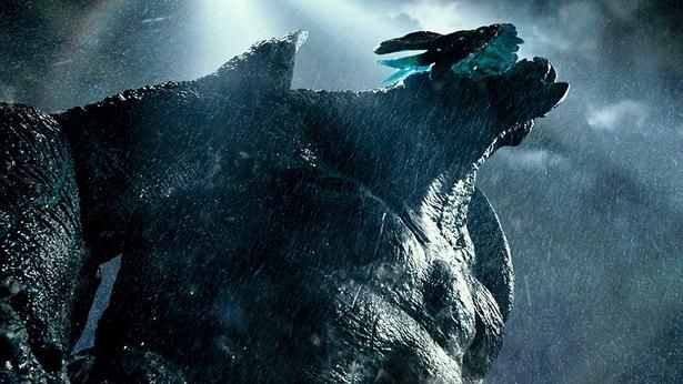 「ウルトラマン」など特撮作品の怪獣を思わせるカイジュウ(『パシフィック・リム』) [c]Everett Collection/AFLO