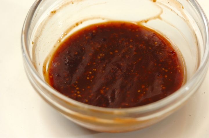 鶏むね肉のハムチーズサンドカツの作り方1