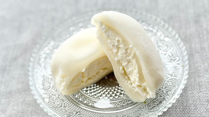 やわらかいおもちが分厚くて食べ応えも！【セブン】の巨大な大福を実食